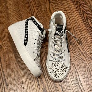 Vintage Havana high top sneakers